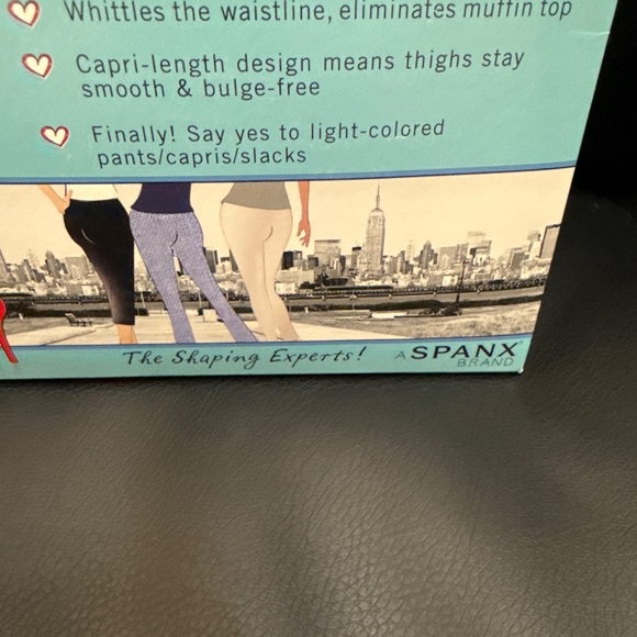 Assets Nude High-Waist Footless Shaper Size 6/240-300 5’1”-6’0” - Picture 2 of 6